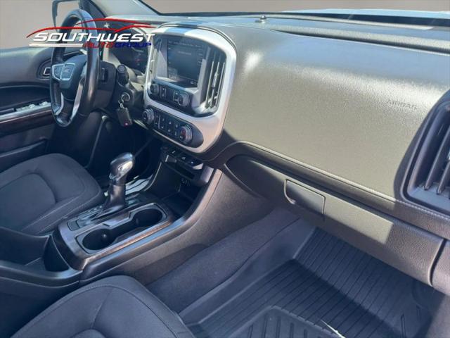 2022 GMC Canyon 4WD Crew Cab Short Box Elevation