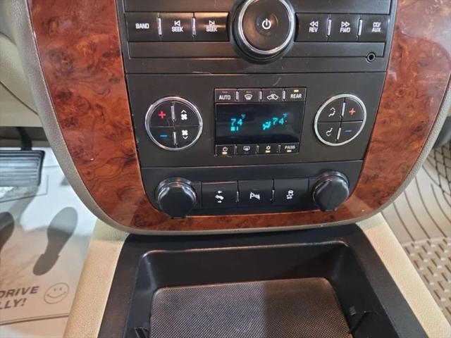2012 Chevrolet Suburban LT
