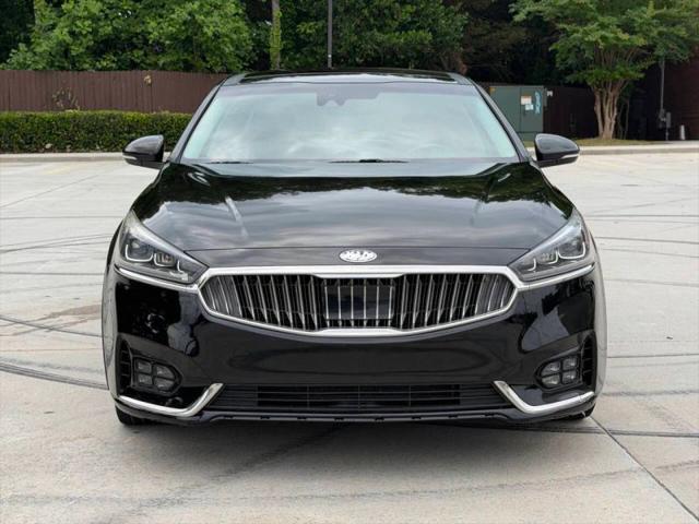 2017 Kia Cadenza Technology