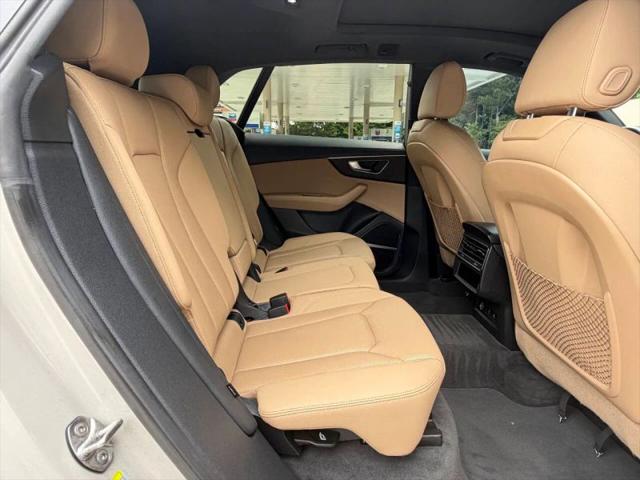2022 Audi Q8 Premium Plus 55 TFSI quattro Tiptronic