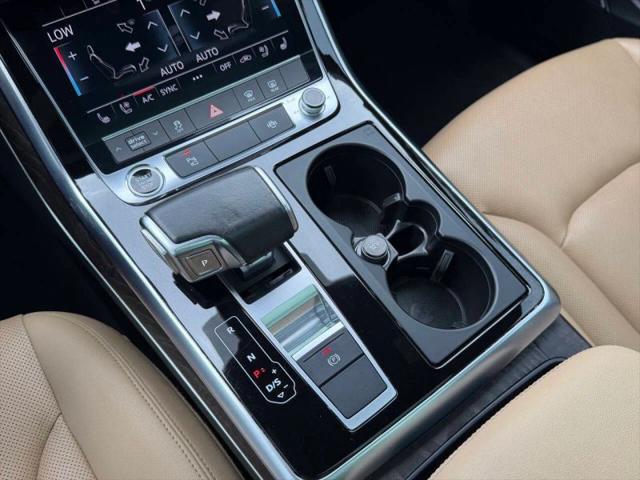 2022 Audi Q8 Premium Plus 55 TFSI quattro Tiptronic