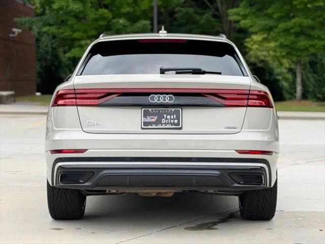 2022 Audi Q8 Premium Plus 55 TFSI quattro Tiptronic