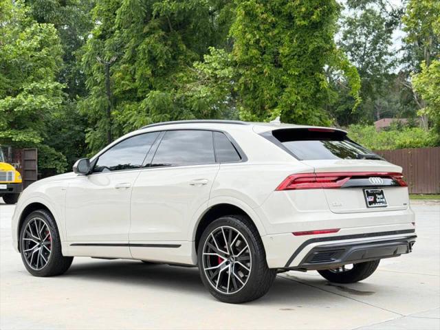 2022 Audi Q8 Premium Plus 55 TFSI quattro Tiptronic