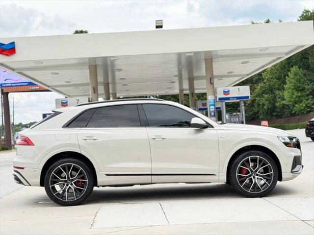 2022 Audi Q8 Premium Plus 55 TFSI quattro Tiptronic