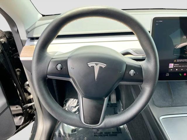 2024 Tesla Model Y Long Range Dual Motor All-Wheel Drive