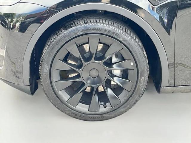 2024 Tesla Model Y Long Range Dual Motor All-Wheel Drive