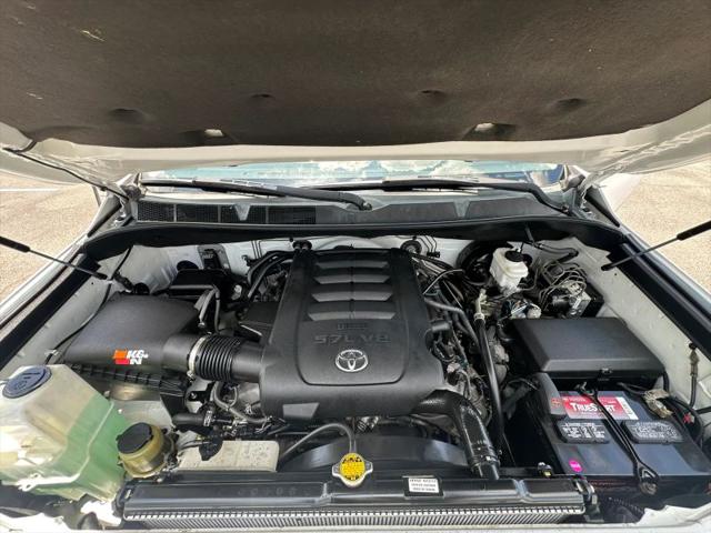 2016 Toyota Tundra SR5 5.7L V8