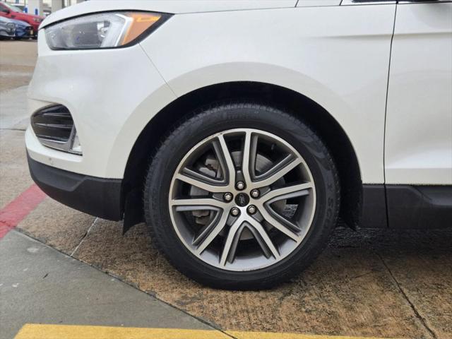 2023 Ford Edge Titanium