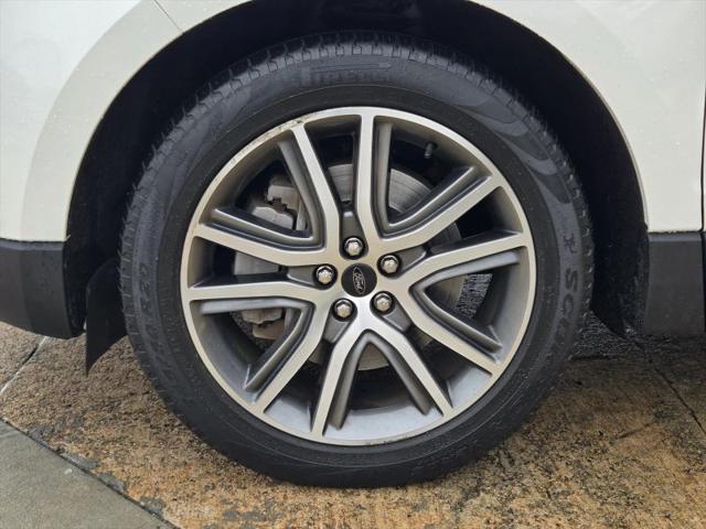 2023 Ford Edge Titanium