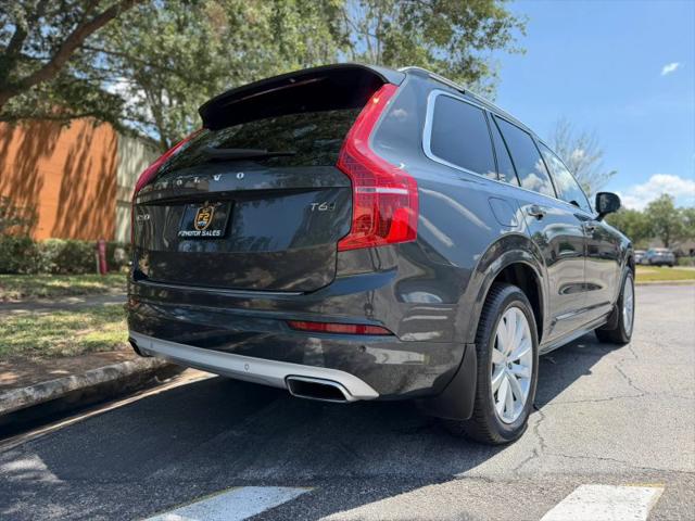 2017 Volvo XC90 T6 Momentum