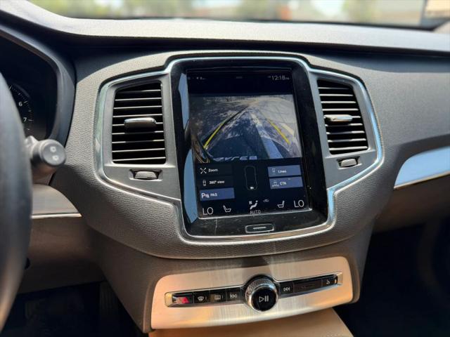 2017 Volvo XC90 T6 Momentum