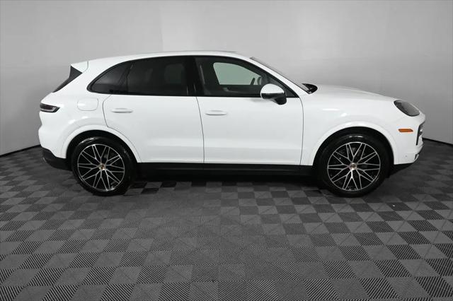 2025 Porsche Cayenne Cayenne