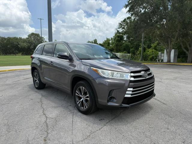 2017 Toyota Highlander LE