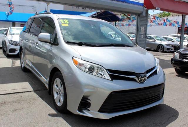 2018 Toyota Sienna LE 8 Passenger for sale in Bronx, NY
