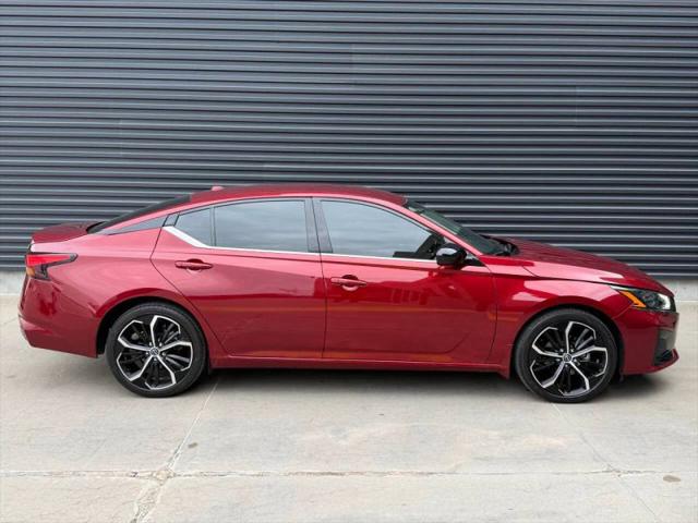 2024 Nissan Altima SR FWD