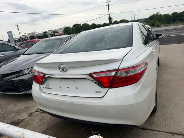 2016 Toyota Camry SE