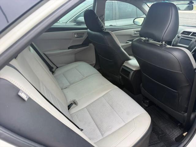 2016 Toyota Camry SE