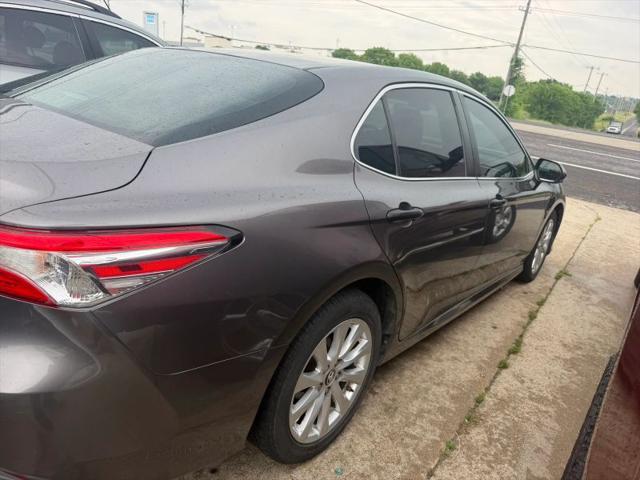 2018 Toyota Camry LE