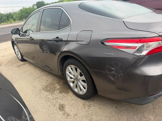 2018 Toyota Camry LE
