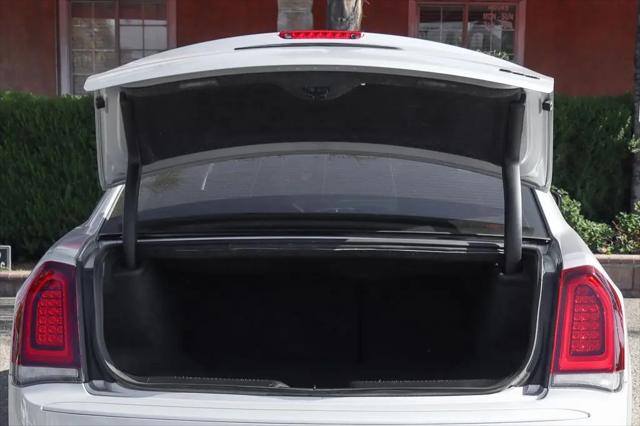 2023 Chrysler 300 Touring