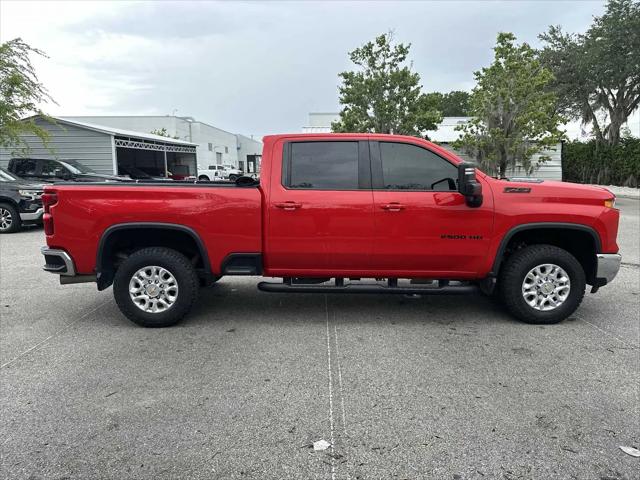 2024 Chevrolet Silverado 2500HD 4WD Crew Cab Standard Bed LT