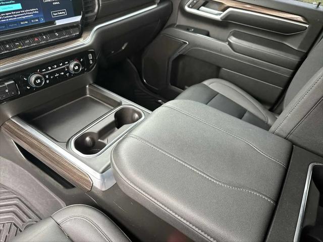 2024 Chevrolet Silverado 2500HD 4WD Crew Cab Standard Bed LT