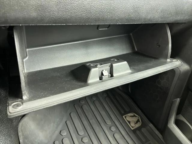 2019 Ram 1500 Classic Tradesman Regular Cab 4x2 8' Box