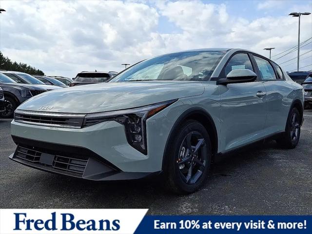 2026 Kia K4 LXS