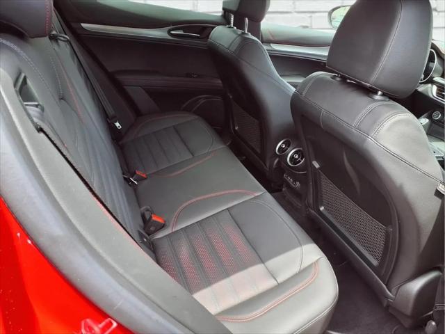 2025 Alfa Romeo Stelvio Special Edition Tributo Italiano AWD