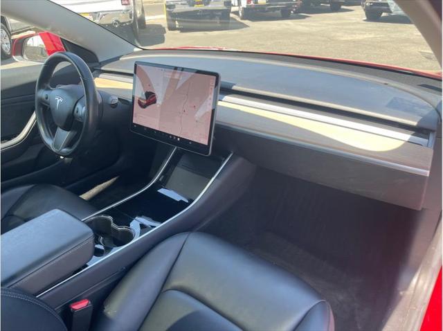 2018 Tesla Model 3 Unknown