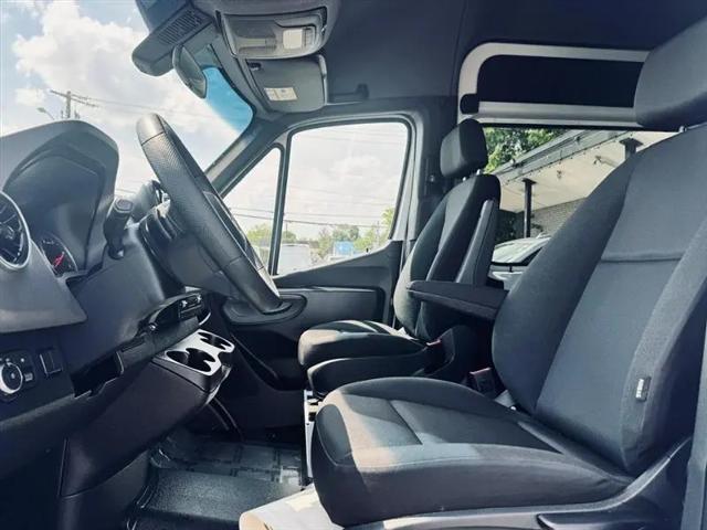 2026 Mercedes-Benz Sprinter 2500 High Roof 4-Cyl Diesel
