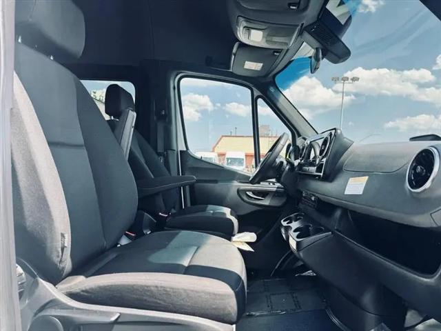 2026 Mercedes-Benz Sprinter 2500 High Roof 4-Cyl Diesel