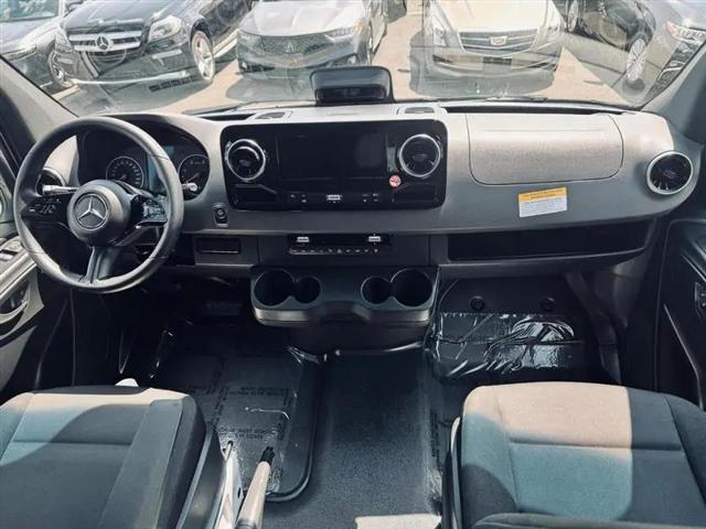2026 Mercedes-Benz Sprinter 2500 High Roof 4-Cyl Diesel