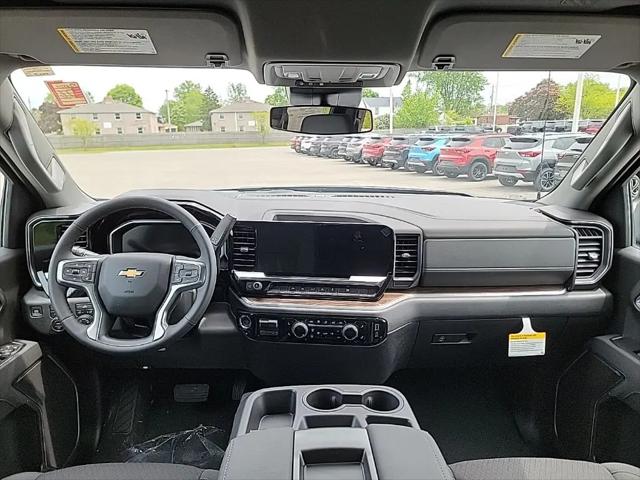 2026 Chevrolet Silverado 1500 4WD Crew Cab Short Bed LT with 2FL