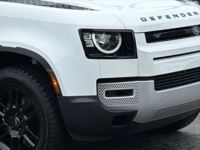 2023 Land Rover Defender 90 S