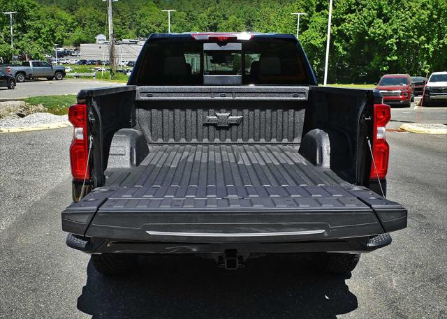 2026 Chevrolet Silverado 1500 4WD Crew Cab Short Bed ZR2