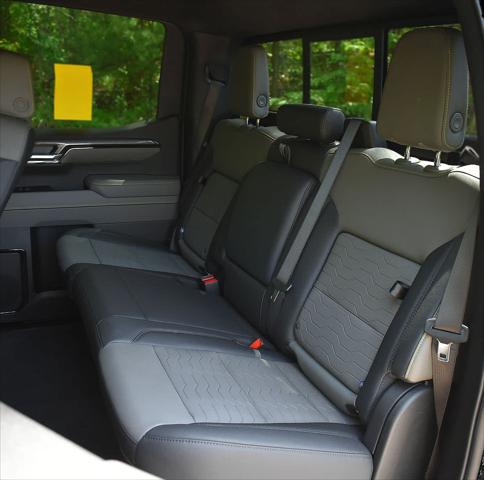 2026 Chevrolet Silverado 1500 4WD Crew Cab Short Bed ZR2