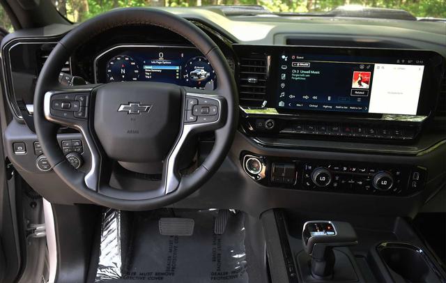 2026 Chevrolet Silverado 1500 4WD Crew Cab Short Bed ZR2