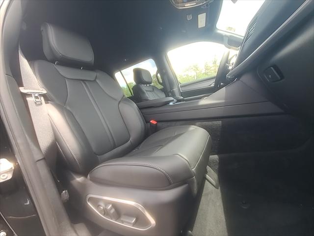 2026 Jeep Grand Wagoneer 4x2