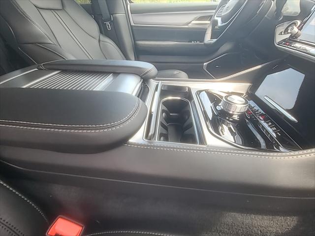 2026 Jeep Grand Wagoneer 4x2