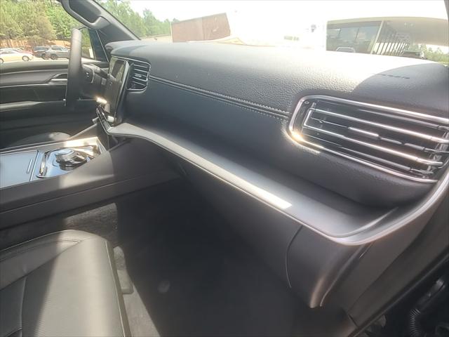 2026 Jeep Grand Wagoneer 4x2