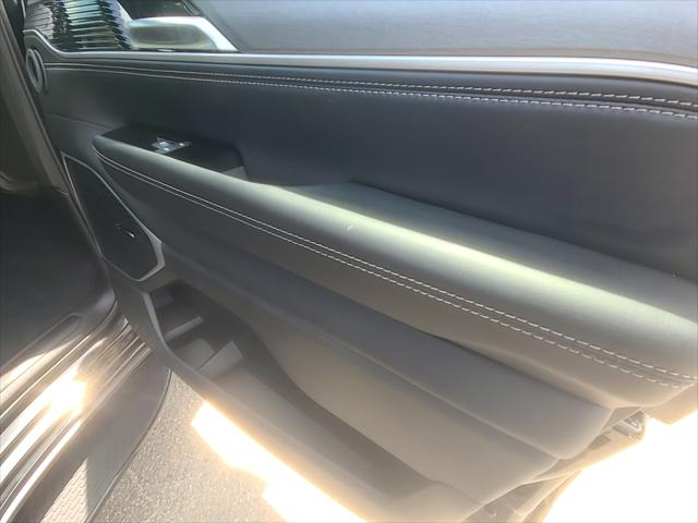 2026 Jeep Grand Wagoneer 4x2