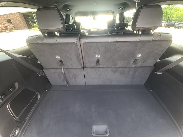 2026 Jeep Grand Wagoneer 4x2