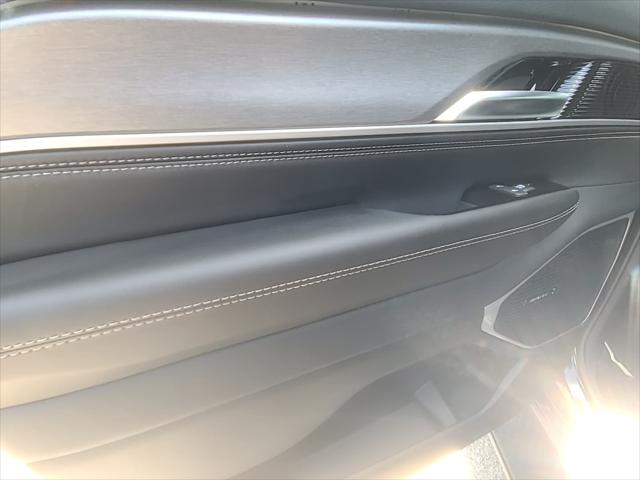 2026 Jeep Grand Wagoneer 4x2
