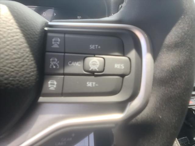 2026 Jeep Grand Wagoneer 4x2