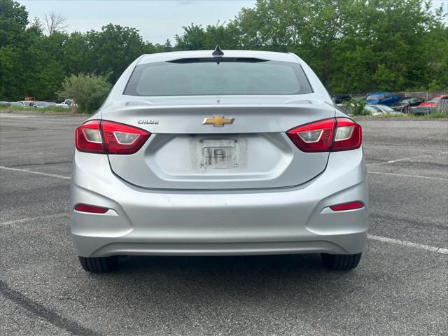 2018 Chevrolet Cruze LS Auto