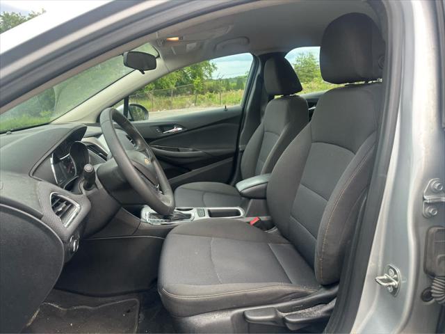 2018 Chevrolet Cruze LS Auto