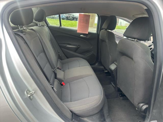 2018 Chevrolet Cruze LS Auto