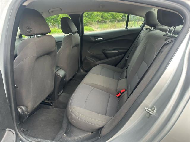 2018 Chevrolet Cruze LS Auto