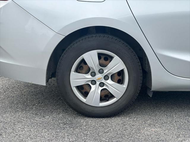 2018 Chevrolet Cruze LS Auto